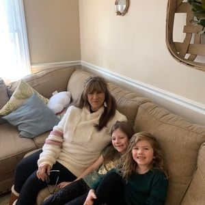 Meet your Posher, Sonya